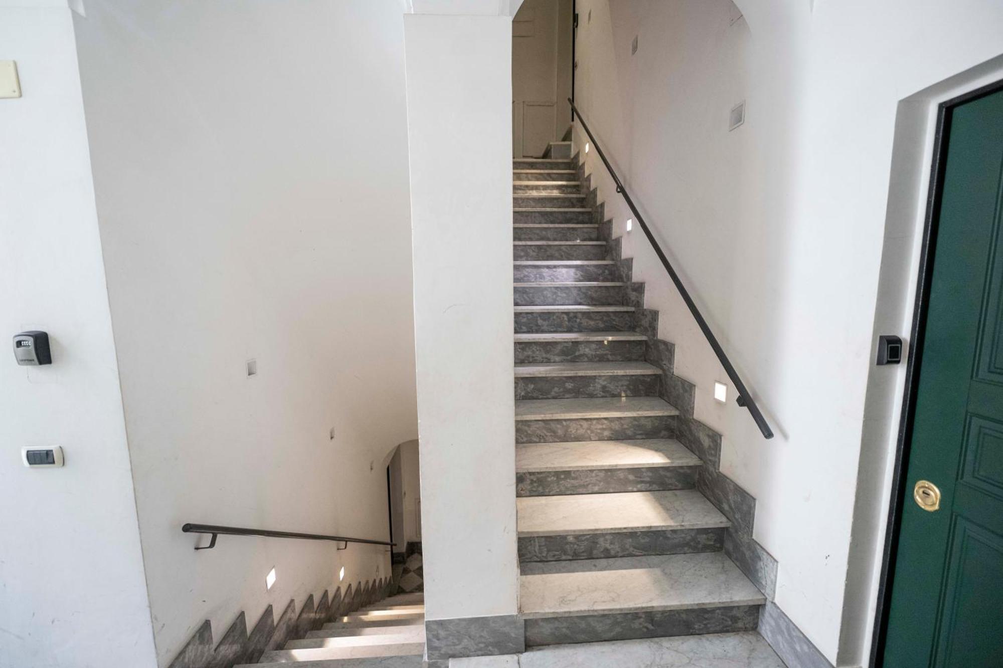 Ibernesi 23 - Fori Imperiali Apartment Roma Ngoại thất bức ảnh